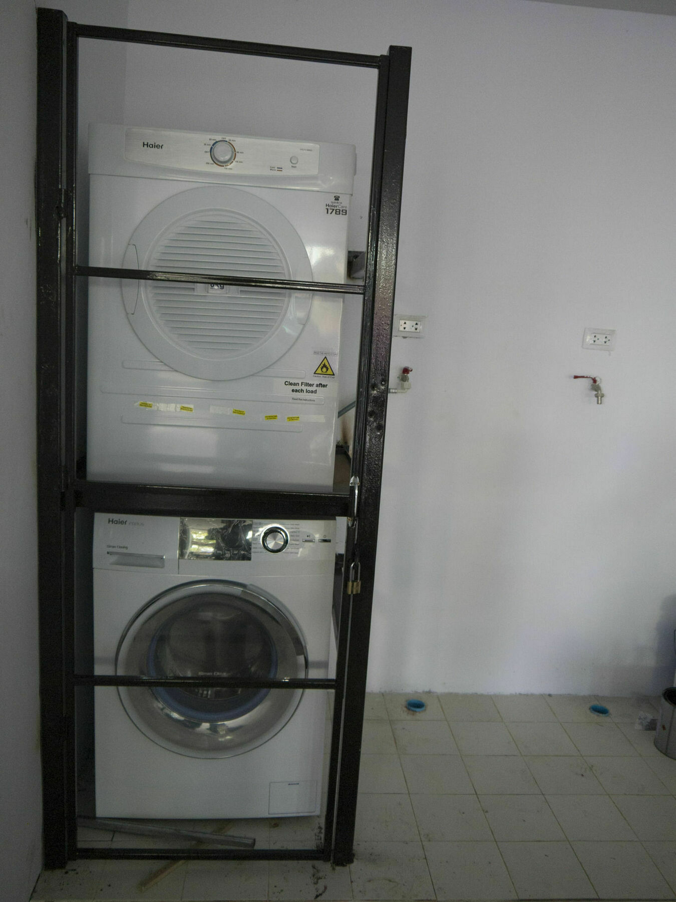 Darisa Apartment Service Patong Exterior foto